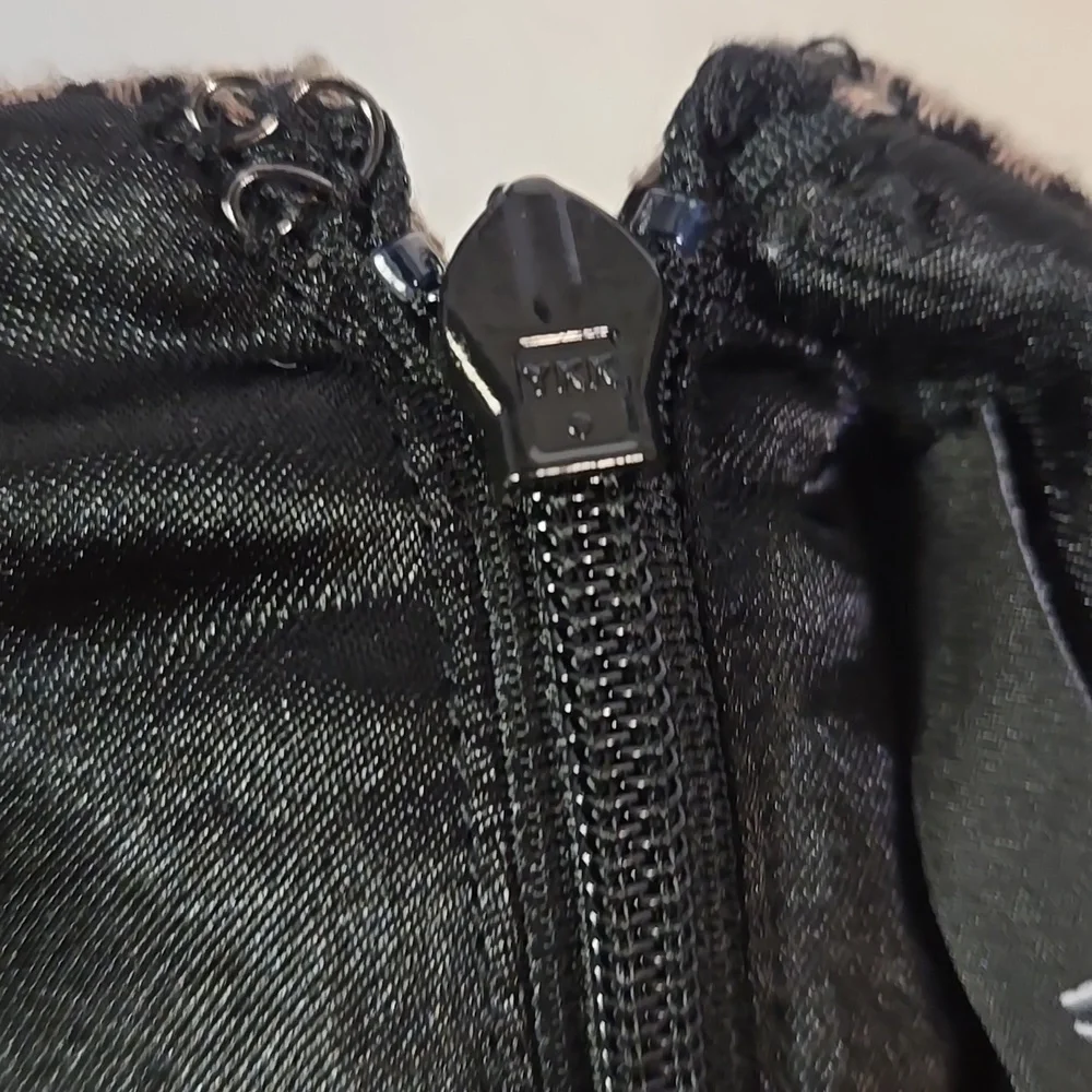 Tahari Mini Skirt